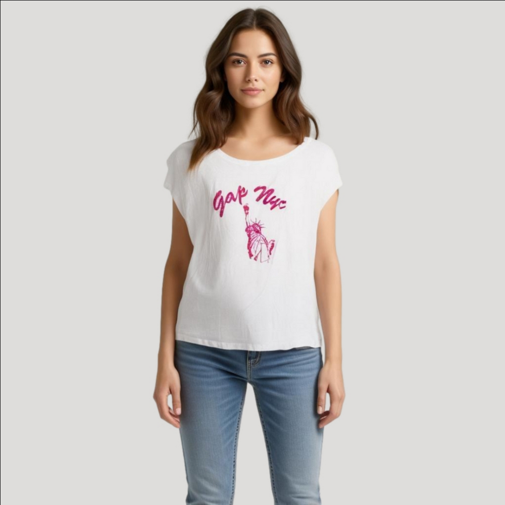GAP Maternity T-shirt